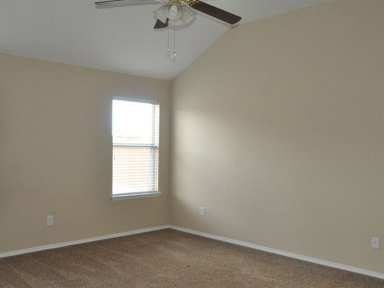Building Photo - 116 Cookston Ln