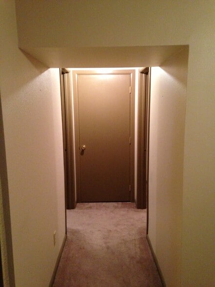Building Photo - 7522 Madrid ct