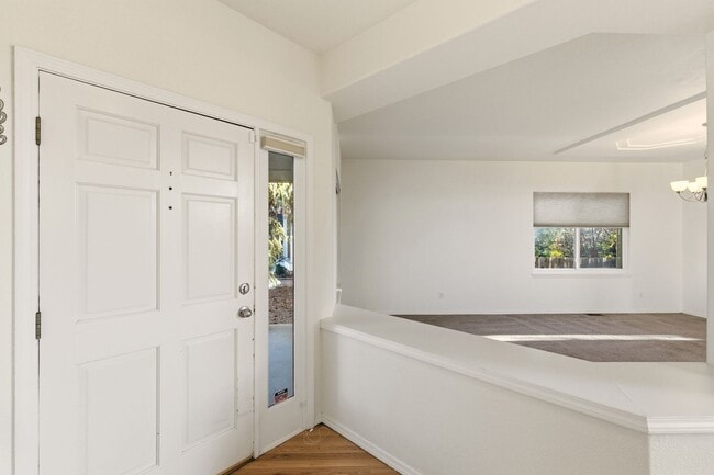 Building Photo - 3 Bed 2.5 Bath Home In Parker