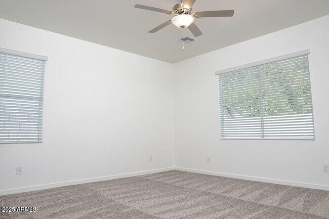 Building Photo - 15815 N 65th Ave