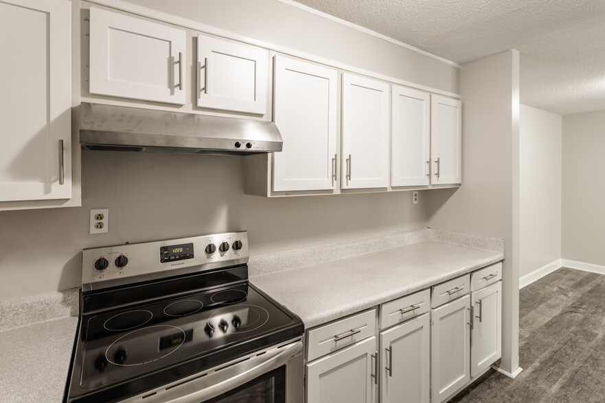 Valley Bend Apartments - 3800 Squaw Valley Dr SW Huntsville AL 35805 ...