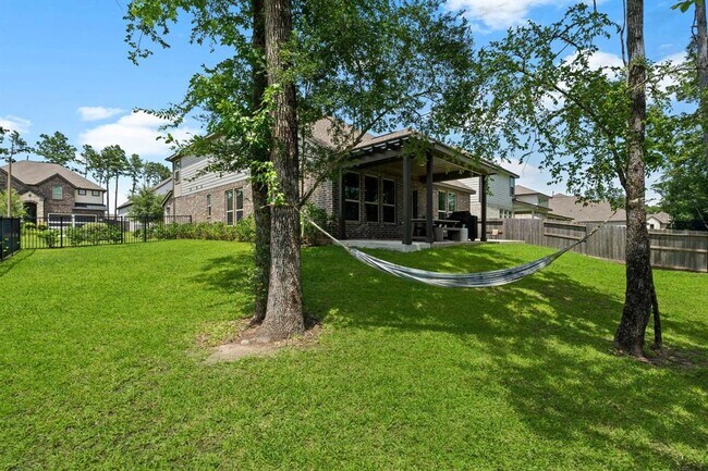Building Photo - 519 Carina Gaze Dr