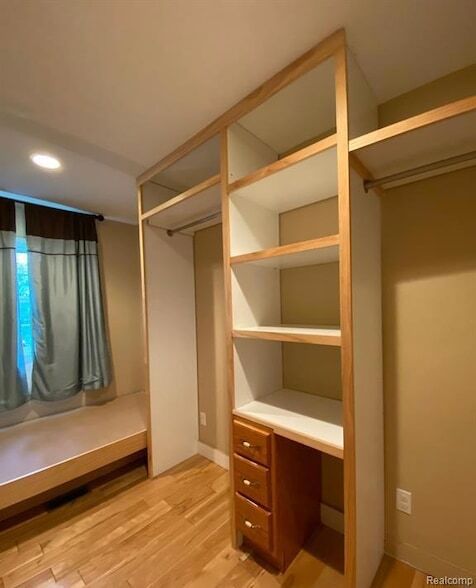 Building Photo - 2309 Cumberland Dr