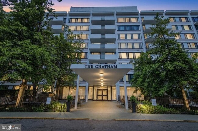 Building Photo - 4501 Arlington Blvd