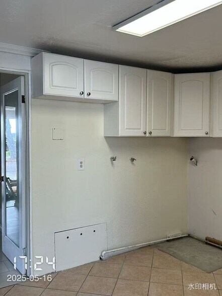 Building Photo - 1634 Barston Pl