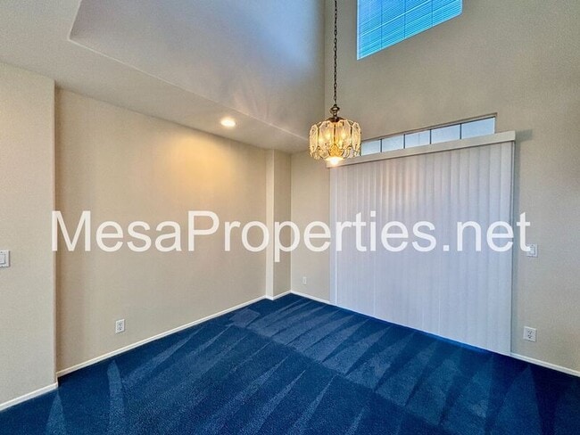 Building Photo - 12468 Redrock Ct