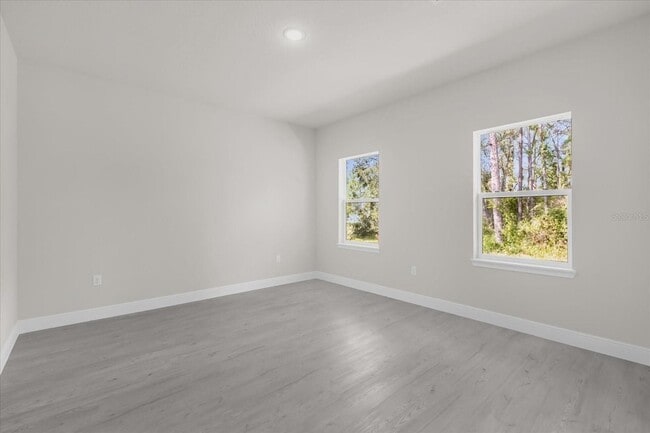 Building Photo - 15782 SW 52nd Ave Rd