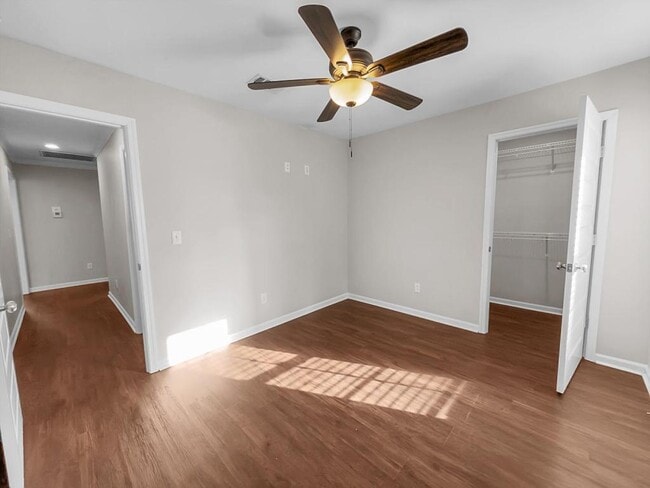 Building Photo - 1739 Eli Pl