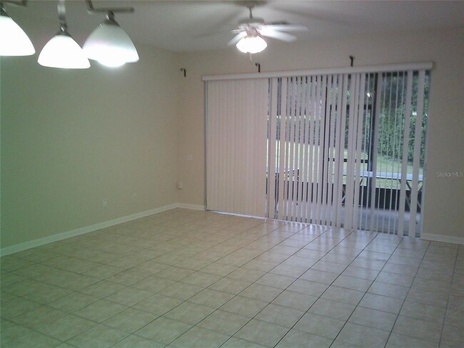 Building Photo - 6292 Twain St