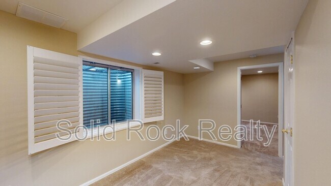Building Photo - 4711 Skywriter Cir