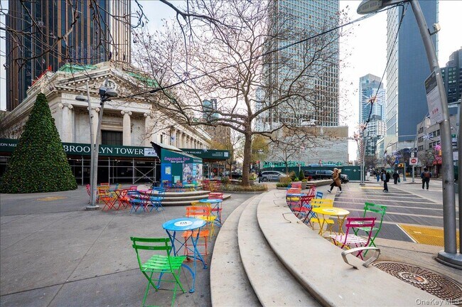 Building Photo - 7 DeKalb Ave