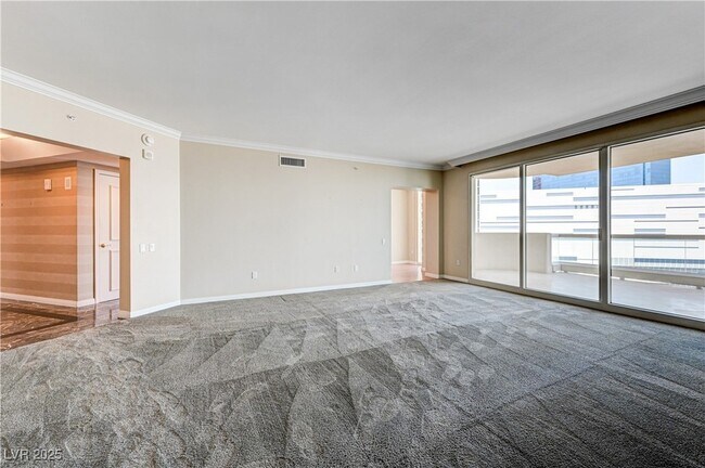 Building Photo - 2857 Paradise Rd