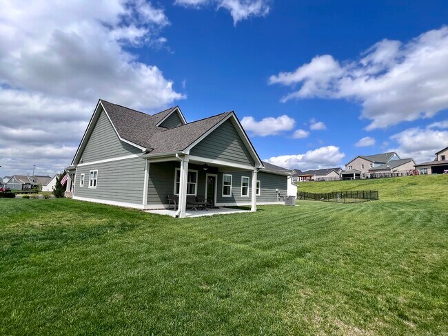 large level lot - 47 Bowman Ct