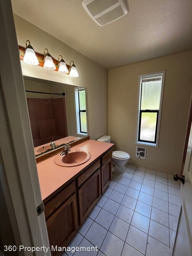 Building Photo - 3 br, 2 bath House - 1856 Sloop Place