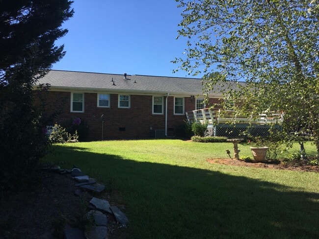 Building Photo - 3/2 House in Maplewood $1,795