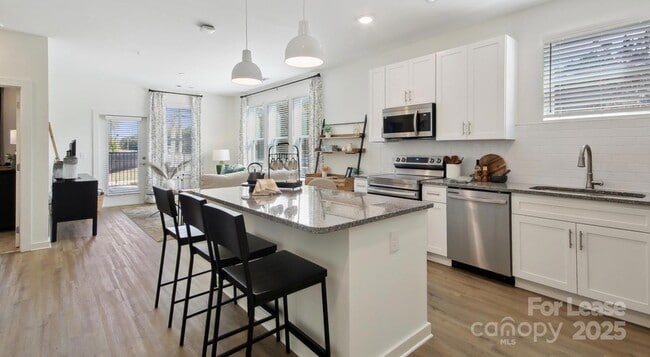 Primary Photo - 13511 Montoy Wy