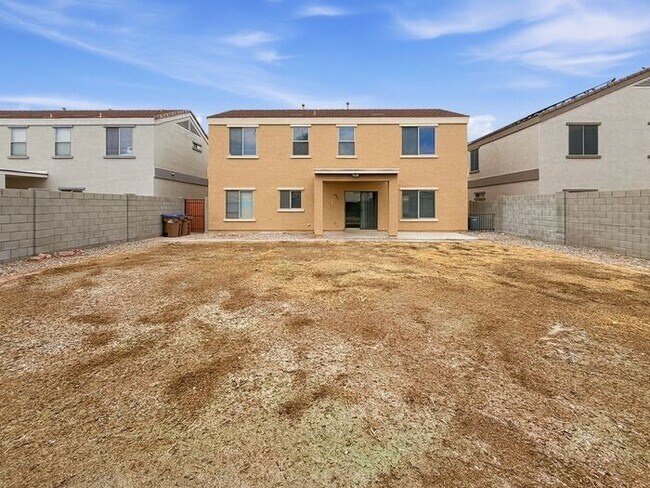 Building Photo - Pecan Creek - 5 Bedroom 3 Bathroom Home!