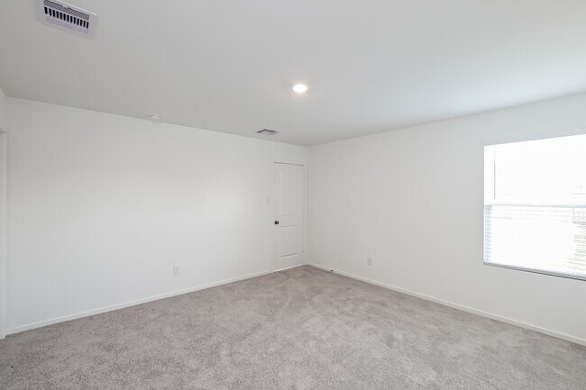 Building Photo - 10816 Bird Of Paradise Ln