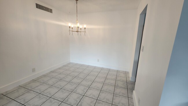 Building Photo - 517 Dotterel Rd