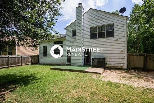 Building Photo - 3 Bedroom Pet-Friendly Home in Lithonia, GA with Main Street Renewal