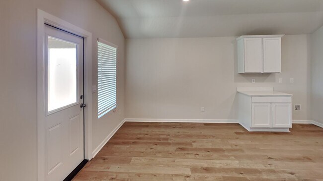 Building Photo - Brand New 4 Bedroom 2 Bath Home in Yukon S...