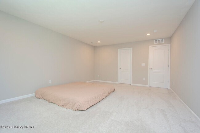 Building Photo - 17801 Bridle Run Dr