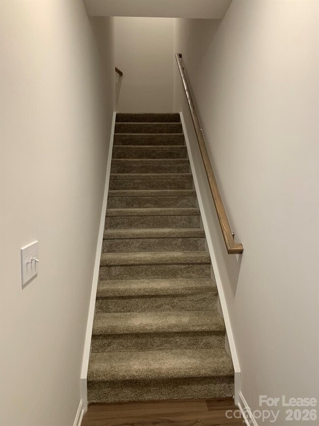 Building Photo - 12031 Remarque Rd