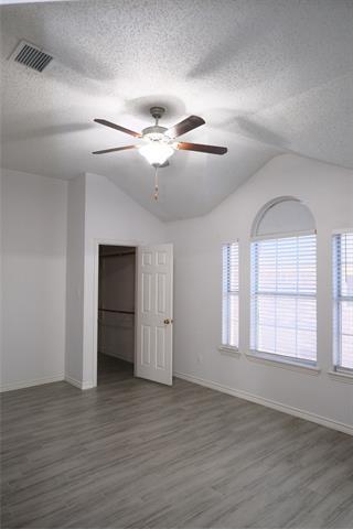Building Photo - 10707 Copperwood Dr