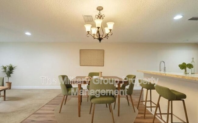 Building Photo - 382 Old Jennings Rd