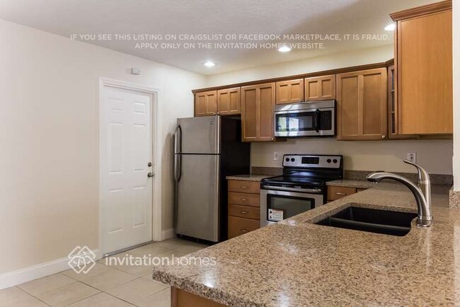 Building Photo - 14160 Citrus Dr