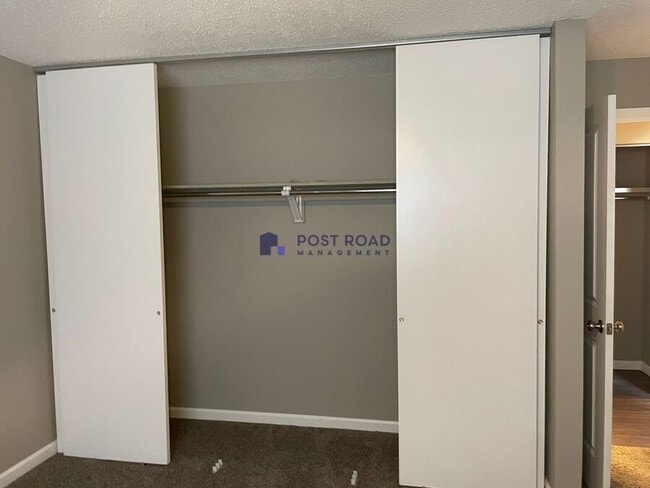 Building Photo - 701 W 27th St S