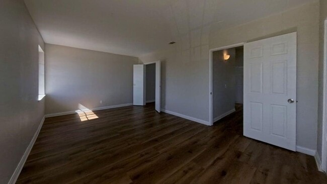 Building Photo - 12658 Heartleaf St