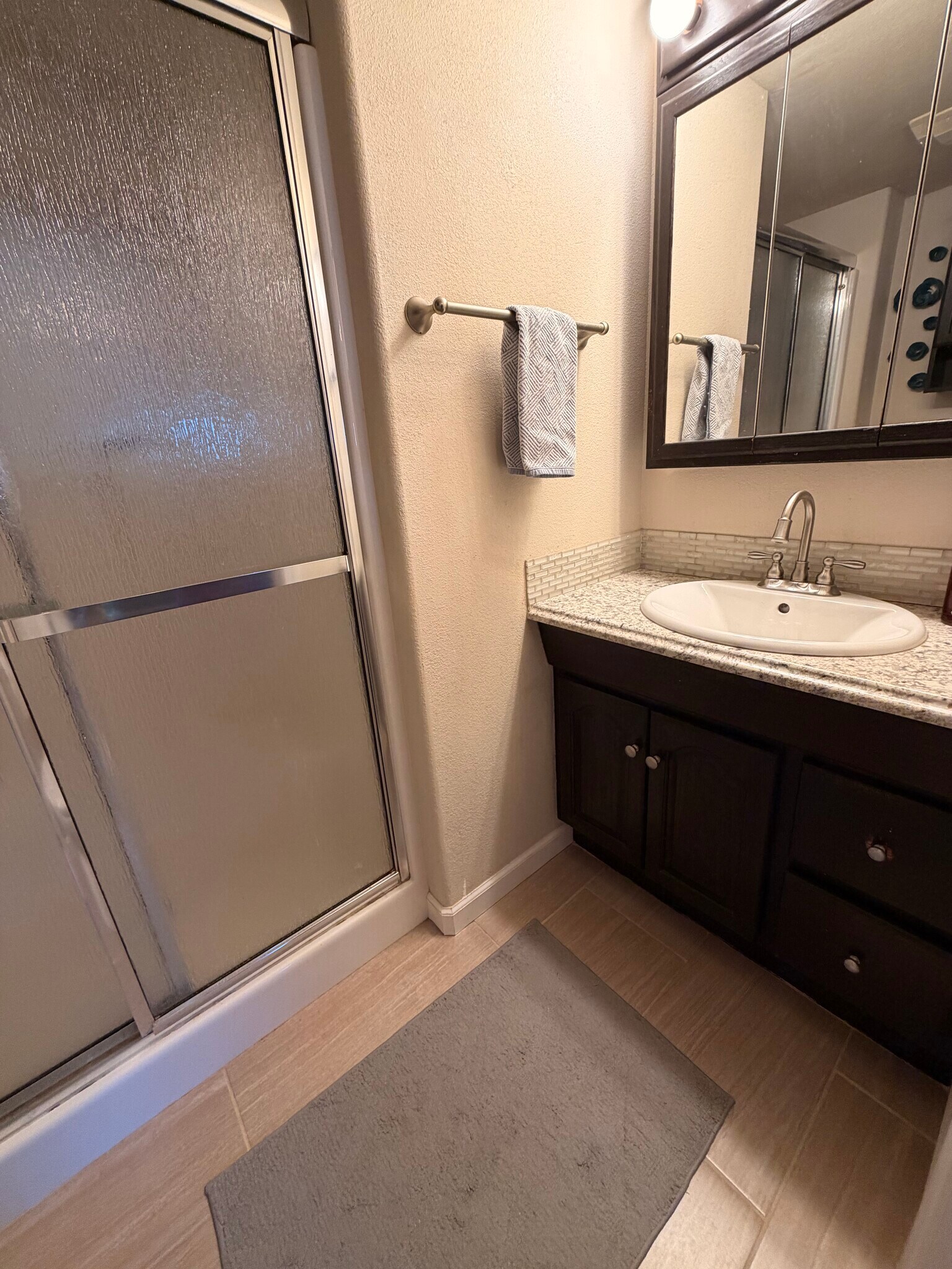 Building Photo - 513 N Franklin St