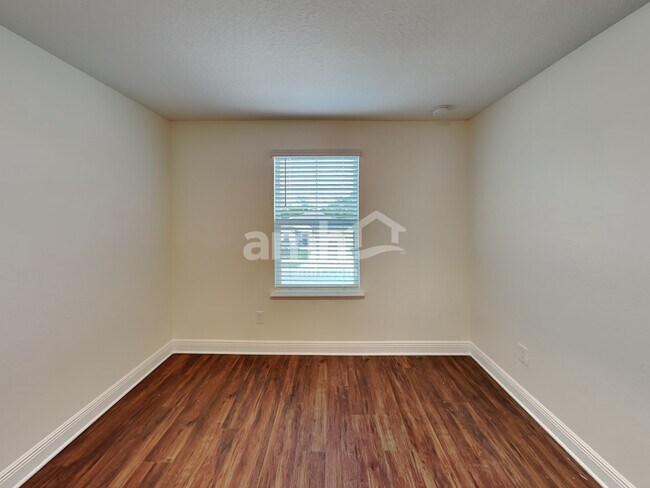 Building Photo - 2849 Ponds Trl