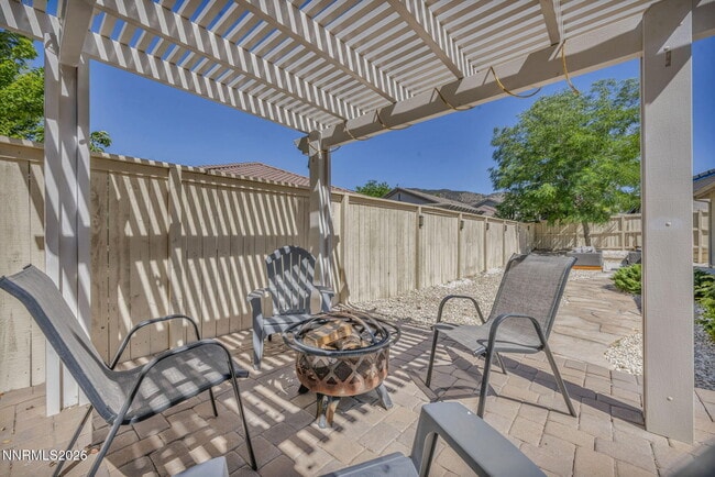 Building Photo - 10740 Cedar Rock Dr