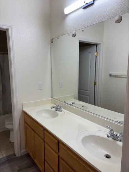 Building Photo - 3776 Pintail Dr