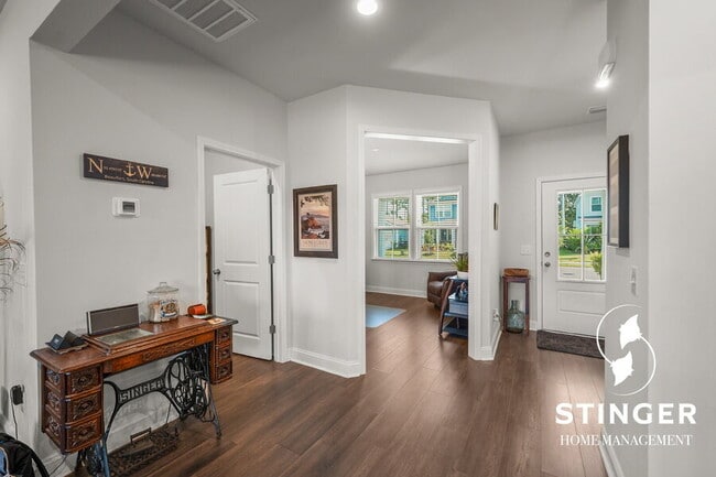 Building Photo - 1235 Salty Hammock Ct