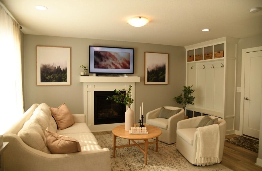 Building Photo - 1204 NE 21st St