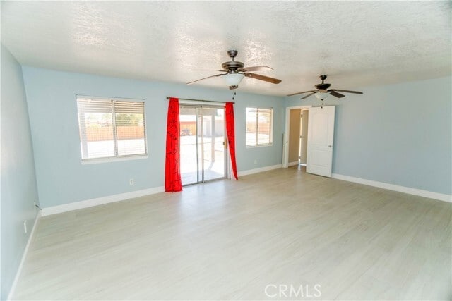 Building Photo - 7795 Oakwood Ave