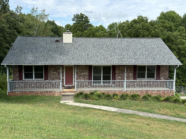 Building Photo - 4520 Ventura Dr