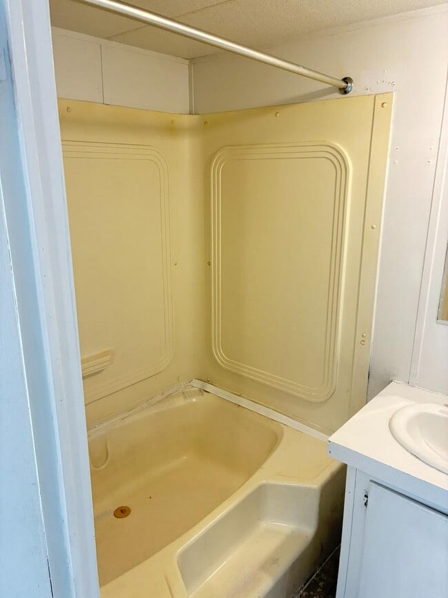 Building Photo - 2322 Sandy Ridge Dr