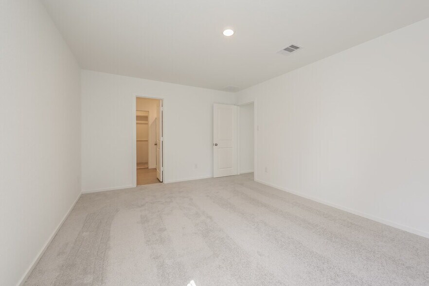 Building Photo - 1543 Crowson Rdg