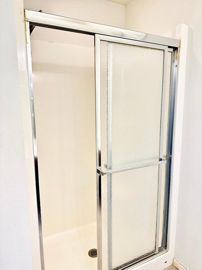 Building Photo - 16207 S St