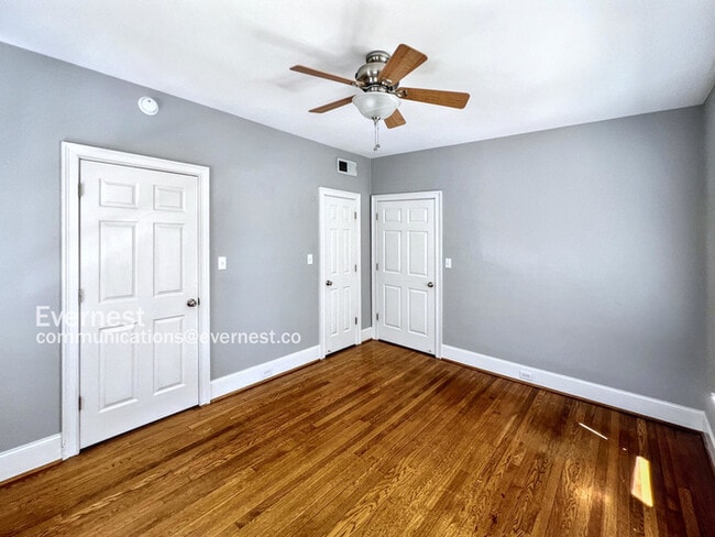 Building Photo - 2819 Highland Ave