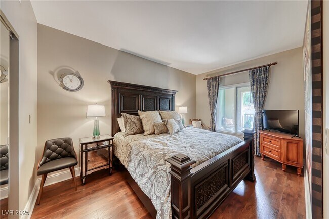 Building Photo - 30 Strada Di Villaggio