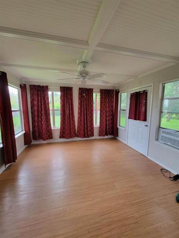 Building Photo - 1100 N Houston St