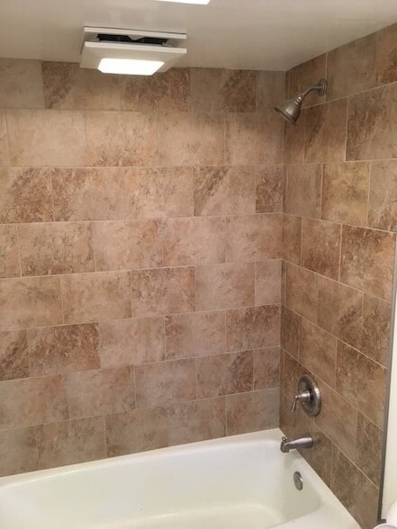 Building Photo - 7319 Colony Ln