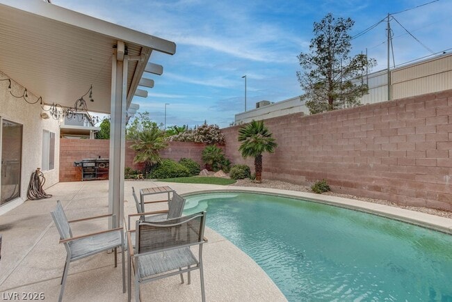 Building Photo - 7769 Tattersall Flag St