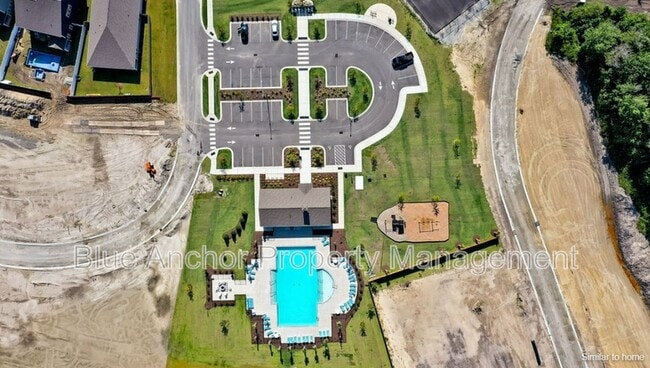 Building Photo - 1015 Course Ln