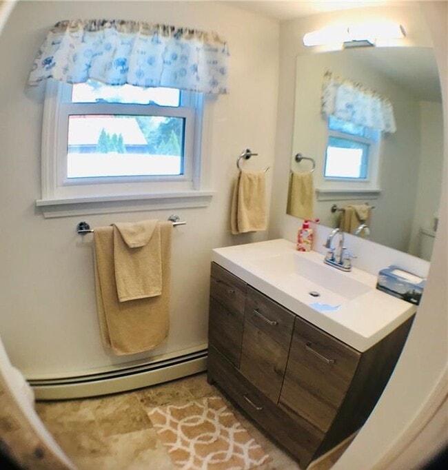 Full Bath2 - 21 Woodsia Trl